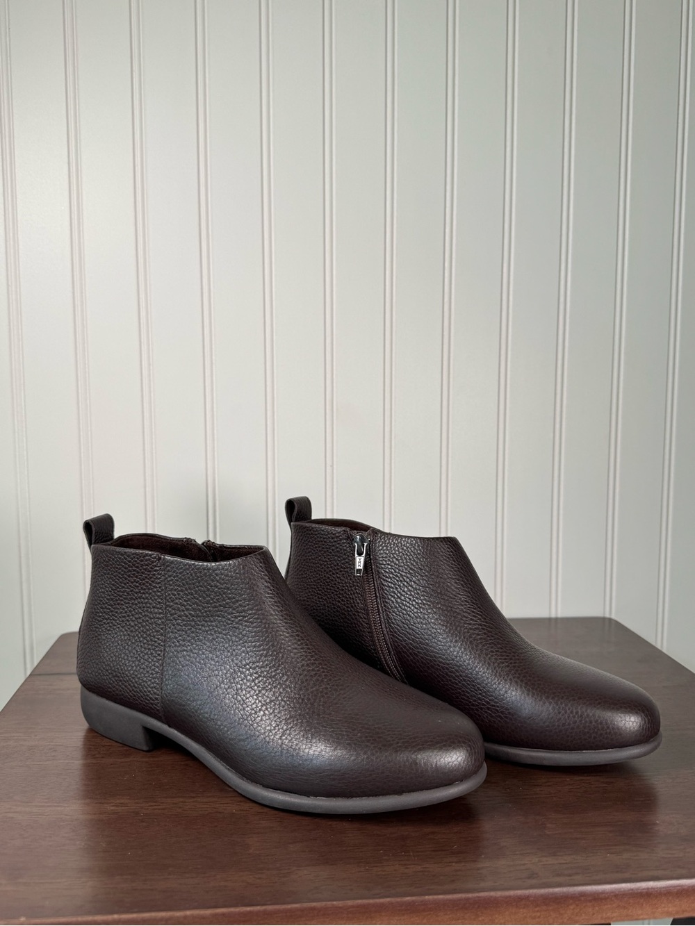 AEROSOLES Step It Up Dark Brown Leather Boots